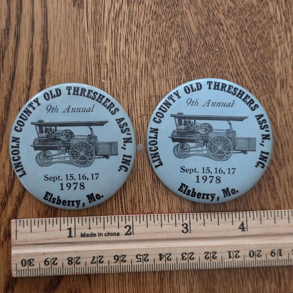 Vintage 1978 Lincoln County Old Threshers Elsberry MO Pinback Buttons Set of 2